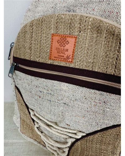 Sac à dos 100% chanvre, issue d'un partenariat avec des artisans népalais