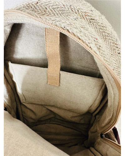 Sac à dos 100% chanvre, issue d'un partenariat avec des artisans népalais