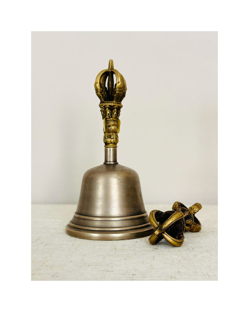 Cloche tibétaine en bronze